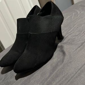 Karen Scott Bootie Heels